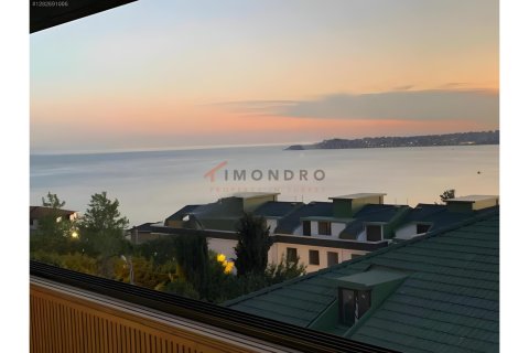 4+1 Leilighet  i Bueyuekcekmece, Istanbul, Tyrkia Nr. 215984