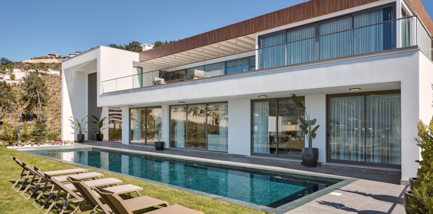 4+1 Villa  in Alanya, Antalya, Turkey No. 217537