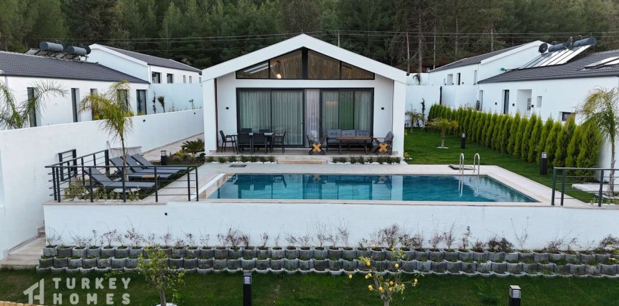 3+1 Villa in Fethiye, Mugla, Turkey No. 233078