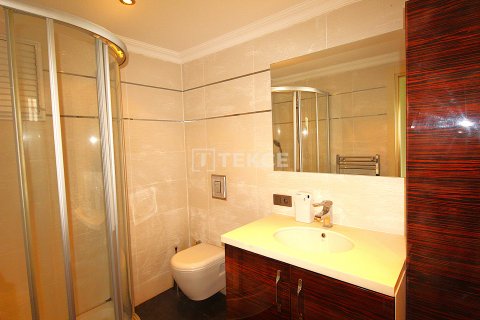 Продажа квартиры  в Стамбуле, Турция 3+1, 160м2, №213236 – фото 14