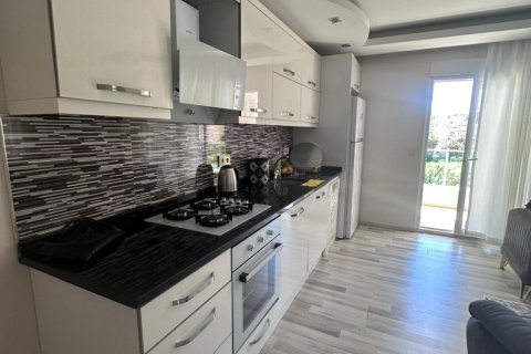 2+1 Lejlighed  i Mahmutlar, Antalya, Tyrkiet Nr. 232168 - 3