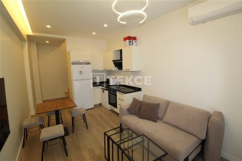 2+1 Wohnung  in Istanbul, Türkei Nr. 232312 - 4