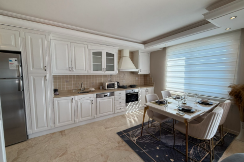2+1 Lejlighed i Mahmutlar, Antalya, Tyrkiet Nr. 218153 - 3