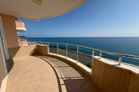 2+1 Lejlighed i Mahmutlar, Antalya, Tyrkiet Nr. 218153 - 4