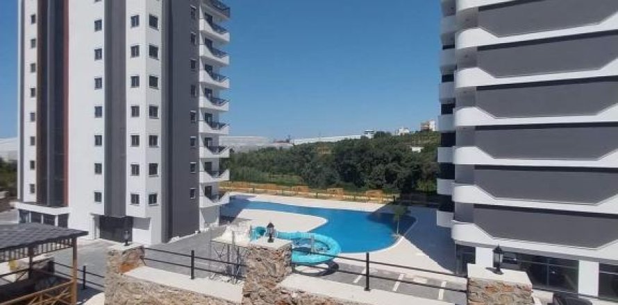 Wohnung  in Mahmutlar, Antalya, Türkei Nr. 228008