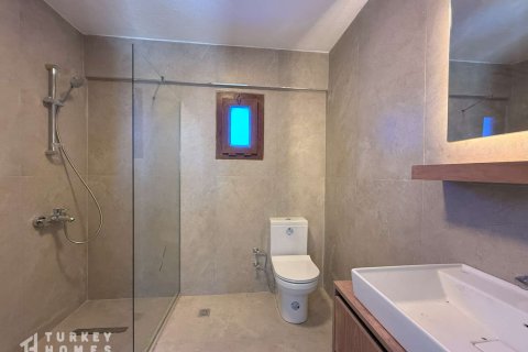 3+1 Villa i Gumusluk, Mugla, Tyrkia Nr. 233087 - 3