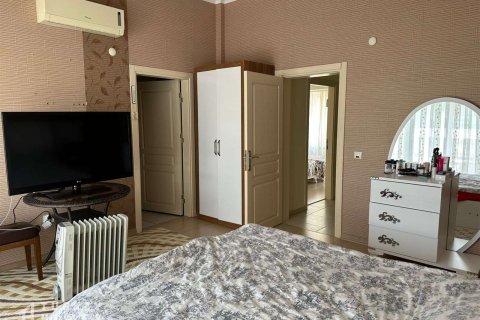 Продажа квартиры  в Кемере, Анталье, Турция 2+1, 155м2, №232797 – фото 13