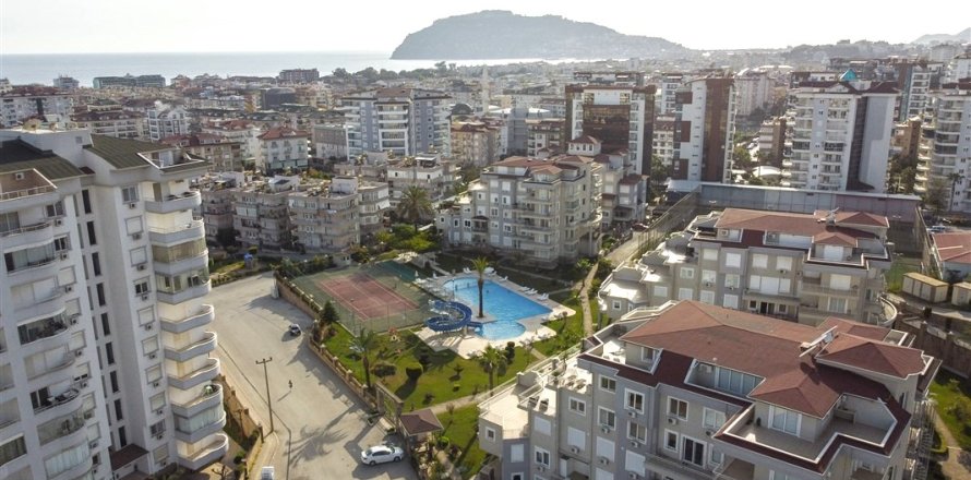3+1 Penthouse  in Alanya, Antalya, Turkey No. 228872