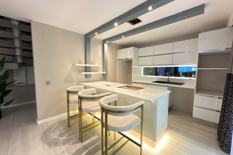 Продажа квартиры в Каргыджаке, Аланье, Анталье, Турция 3+1, 200м2, №18781 – фото 19
