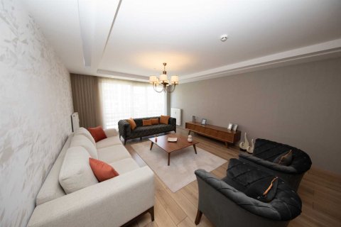 Продажа квартиры в Стамбуле, Турция 2+1, 184м2, №234044 – фото 9