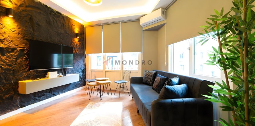 2+1 Leilighet i Beyoglu, Istanbul, Tyrkia Nr. 226755