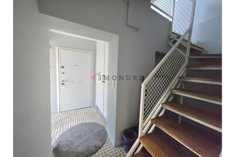 Продажа квартиры в Бейоглу, Стамбуле, Турция 2+1, 120м2, №226756 – фото 9