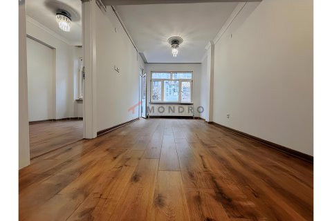 2+1 Lejlighed  i Besiktas, Istanbul, Tyrkiet Nr. 219986 - 2