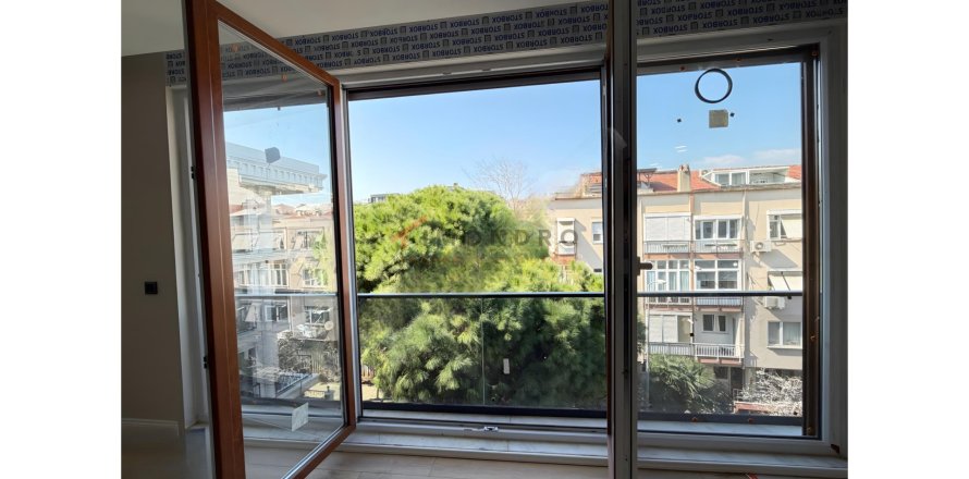 4+1 Lejlighed  i Kadikoy, Istanbul, Tyrkiet Nr. 224149
