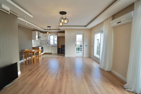 2+1 Lägenhet  i Antalya, Turkiet Nr. 226838