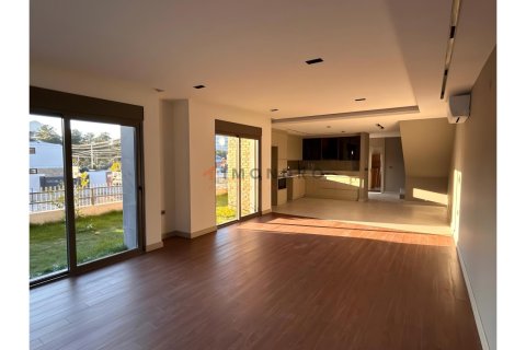 Daire  5+1  Döşemealtı, Antalya, Türkiye №222407 - 12