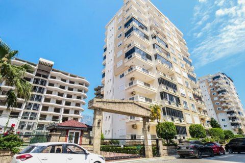 2+1 Wohnung  in Mahmutlar, Antalya, Türkei Nr. 231644