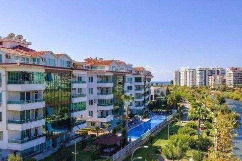 4+1 Lägenhet  i Kestel, Antalya, Turkiet Nr. 229355