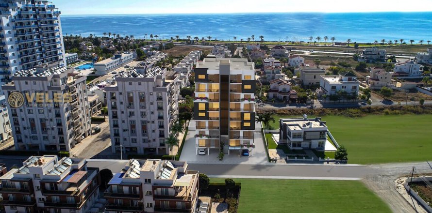 1+1 Apartment  in Long Beach, Iskele, Northern Cyprus No. 214155