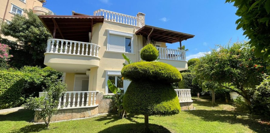 3+1 Villa in Kestel, Antalya, Turkey No. 213700