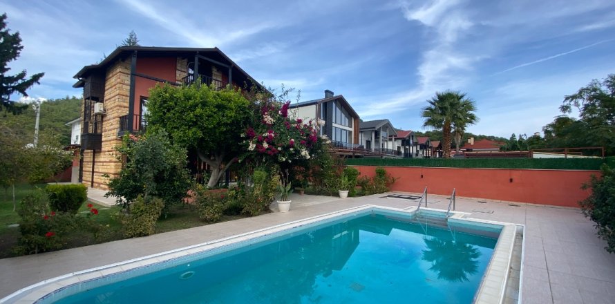 Вилла  4+1 в Кемере, Анталья, Турция №213031