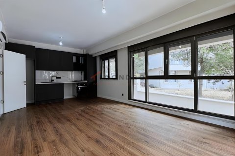 Apartment for sale  in Besiktas, Istanbul, Turkey, 2 bedrooms, 90m2, No. 219828 – photo 6