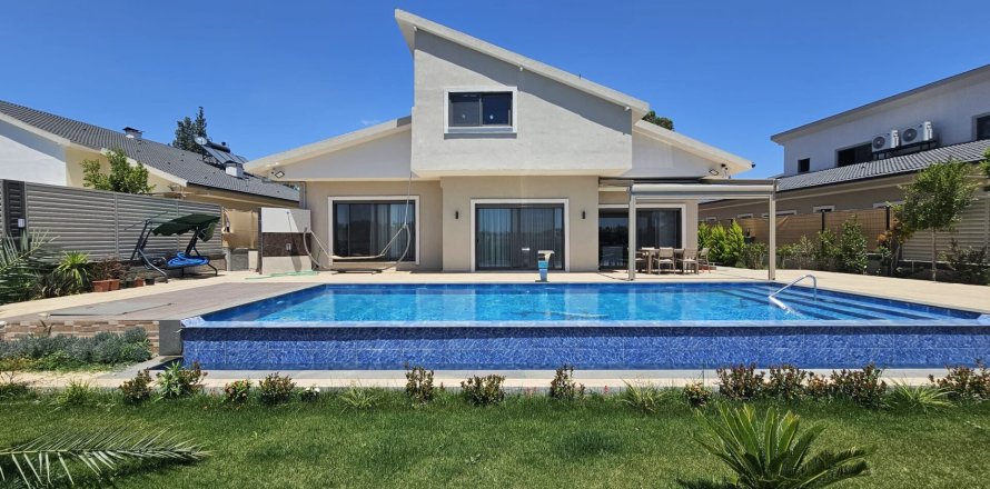 5+1 Villa  i Fethiye, Mugla, Tyrkiet Nr. 232503