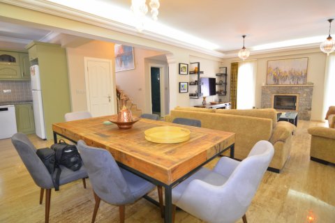 4+1 Villa  in Fethiye, Mugla, Türkei Nr. 232502 - 22