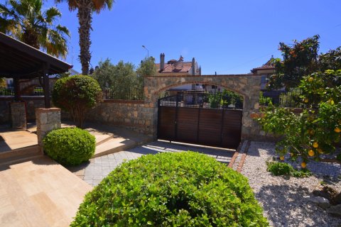 4+1 Villa  in Fethiye, Mugla, Türkei Nr. 232502 - 6