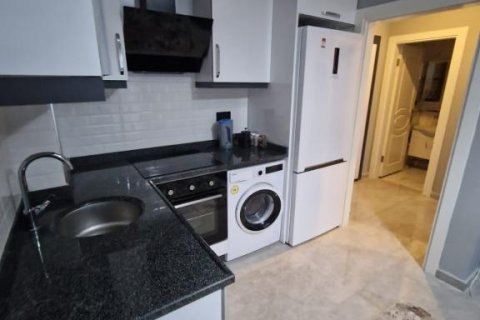 Lägenhet  i Mahmutlar, Antalya, Turkiet Nr. 212978 - 2