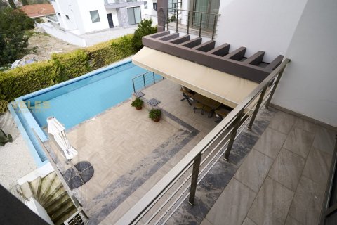 3+1 Villa  i Catalkoy, Girne,  Nr. 221189 - 24