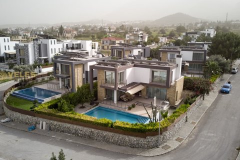3+1 Villa  i Catalkoy, Girne,  Nr. 221189