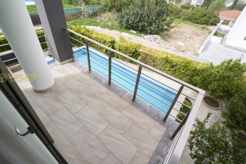 3+1 Villa  i Catalkoy, Girne,  Nr. 221189 - 21
