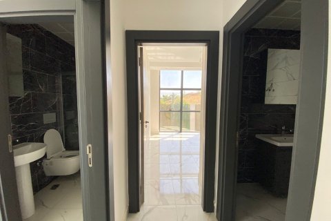 Продажа квартиры в Кестеле, Бурсе, Турция 2 комн., 65м2, №237576 – фото 11