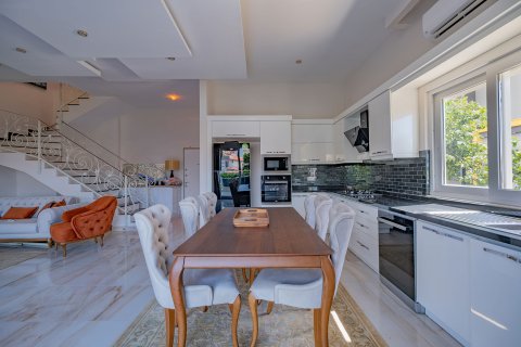 آپارتمان در  Kestel ، ترکیه 3 خوابه ، 160 متر مربع.  شماره 218377 - 3