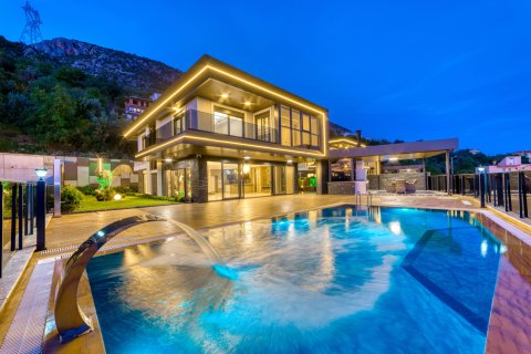 4+1 Villa  i Kestel, Antalya, Tyrkia Nr. 218441