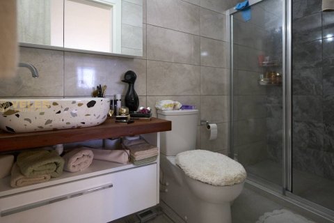 Apartment for sale in Alsancak, Girne, Northern Cyprus, 1 bedroom, 105m2, No. 227250 – photo 13
