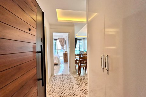 Аренда квартиры  в Аланье, Анталье, Турция 1+1, 75м2, №216750 – фото 19