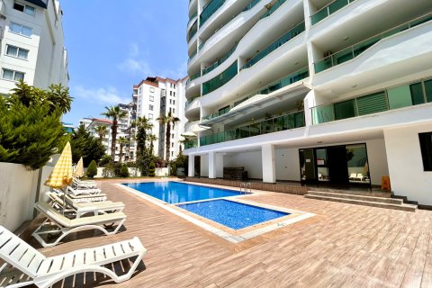 Аренда квартиры  в Аланье, Анталье, Турция 1+1, 75м2, №216750 – фото 2