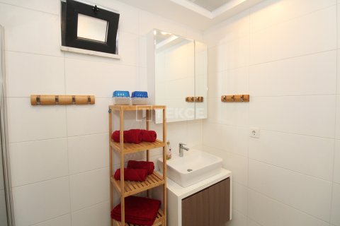 آپارتمان در  Belek ، ترکیه 2 خوابه ، 98 متر مربع.  شماره 213172 - 24