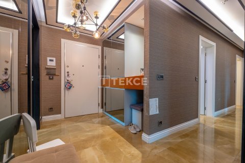 آپارتمان در  Istanbul ، ترکیه 3 خوابه ، 168 متر مربع.  شماره 213173 - 22