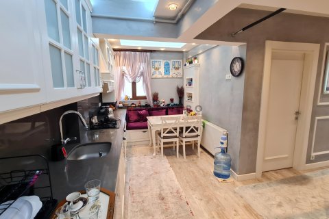 Продажа квартиры  в Бешикташе, Стамбуле, Турция 3+1, 110м2, №213176 – фото 12