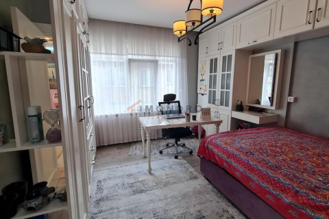 Продажа квартиры  в Бешикташе, Стамбуле, Турция 3+1, 110м2, №213176 – фото 7