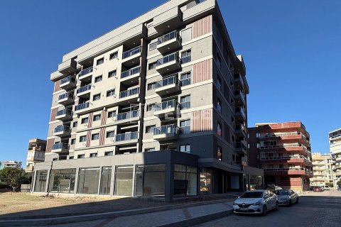 Продажа квартиры  в Измире, Турция 3+1, 110м2, №213171 – фото 1