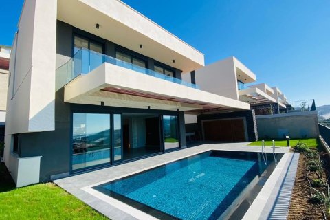 Продажа виллы  в Каргыджаке, Аланье, Анталье, Турция 3+1, 210.0м2, №213283 – фото 1