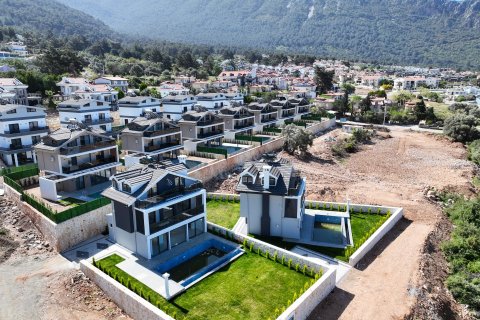 4+1 Villa  i Oludeniz, Mugla, Tyrkiet Nr. 213250 - 3