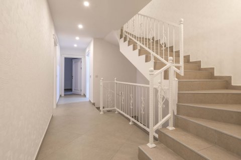 5+2 Villa  i Bektas, Alanya, Antalya, Tyrkiet Nr. 213280 - 16