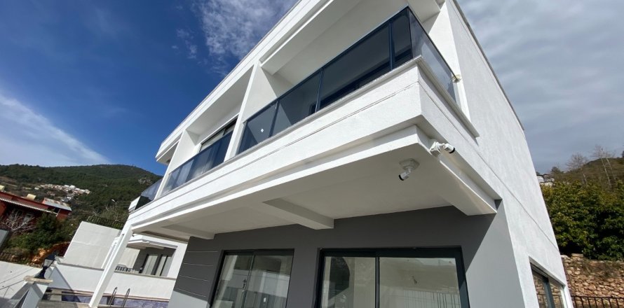 3+1 Villa  in Bektas, Alanya, Antalya, Turkey No. 213278