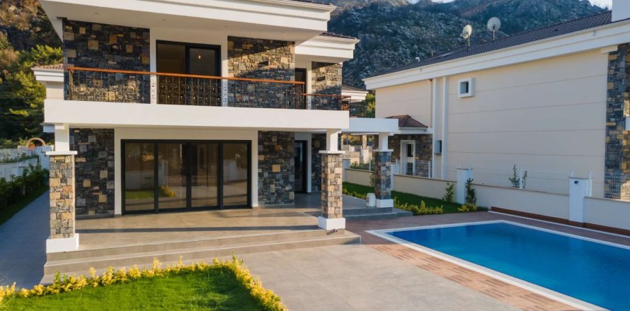 Villa 4+1 Marmaris, Muğla, Türkiye №233450