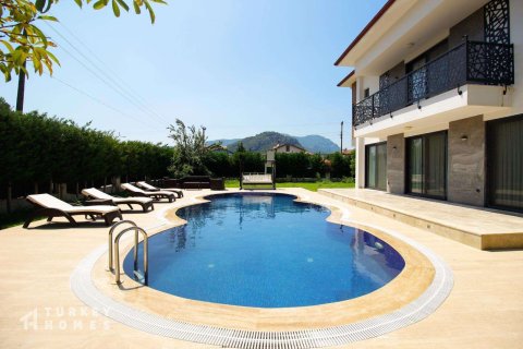 5+1 Villa i Dalyan, Mugla, Tyrkiet Nr. 233446 - 4